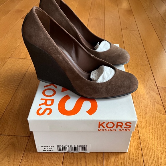 KORS Michael Kors Women’s Dress Wedges Tan/Brown size 8 - Picture 4 of 6